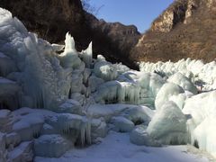 -大平台龙居瀑布旅游区
