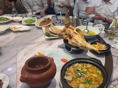 -百姓食府(秦虹路店)