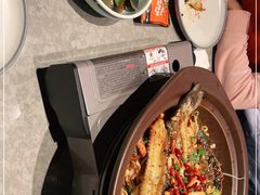 -鸣记脆皮烤鱼·海鲜烤鱼(马栏店)