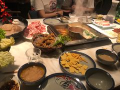 -焱三乐四川火锅店(经纬街店)