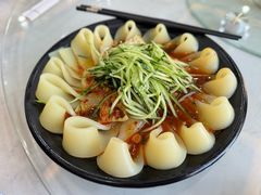-三江源美食城