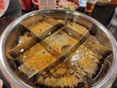 -邓莽子老火锅(中兴路总店)