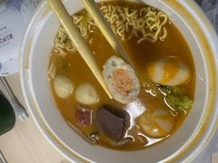 -锅神麻辣烫