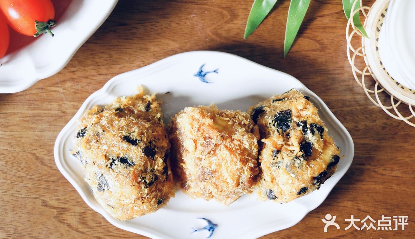 肉松和沙拉酱真的绝，搭配在一起太上头啦