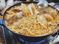 夏星芝士排骨锅-夏星酒馆(剑桥公社店)
