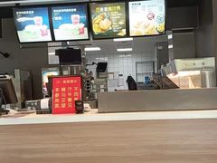 -麦当劳(电白服务区店)