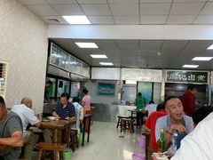 大堂-阁瑞居闫记卤煮(乔庄北街店)