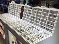 -臻美视爵眼镜·明月·依视路·蔡司折扣店(广渠门店)