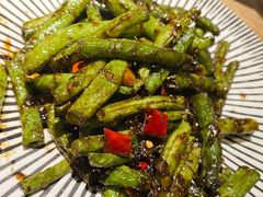 干煸四季豆-蜜桃餐厅·江浙融合菜(荟聚购物中心店)