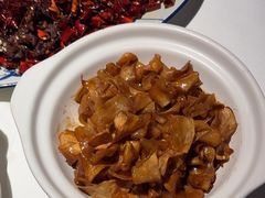 -八府香鸭·啫啫煲(华山路店)