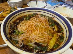 -云阿蛮云南生烫牛肉米线(奉贤路店)