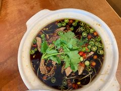 -石磨豆花家常菜·牦牛排土火锅
