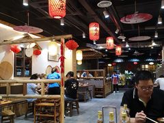 大堂-锅来乐地锅鸡(安亭店)