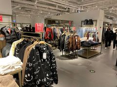 -URBAN REVIVO(北京斯普瑞斯奥特莱斯店)