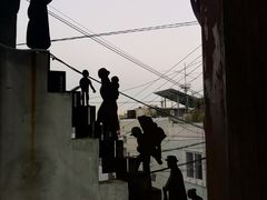 -城一家三代烤盲鳗