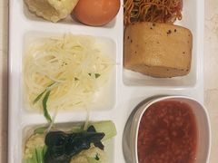 -爱康卓悦体检中心(九座花园分院)