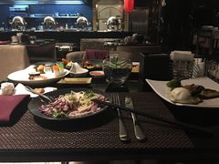 -唐拉雅秀酒店-西锦汇空中BBQ·思创餐厅