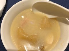 -广州中心皇冠假日酒店·百粤楼