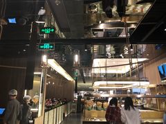 -捞王锅物料理(上海世茂广场店)