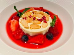 -福楼毕斯罗F Bistronome(国贸商城约会地标景观店)