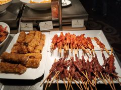 -荣誉国际酒店-云顶旋转餐厅