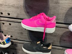 -ABC MART(心斎橋店)