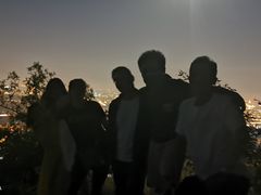 -鬼笑石后山停车场
