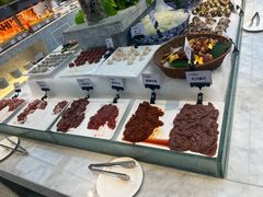 -川骄海鲜自助(王府井奥莱UP TOWN店原世界之花店)