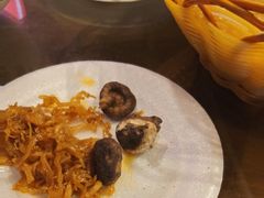 -富正毅三下锅·湘西韵味(天门山索道店)