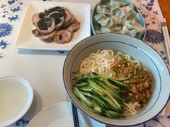 -东方饺子王(新阳路店)