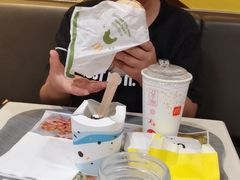 -麦当劳(世贸店)