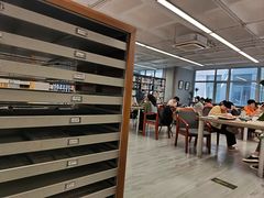 -朝阳区图书馆(小庄店)