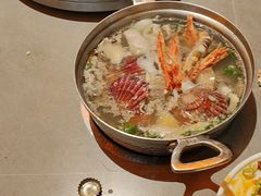 -黑金·寻焰自助百汇·烤肉·火锅(中街店)