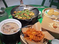 -费大厨辣椒炒肉(太平老街店)