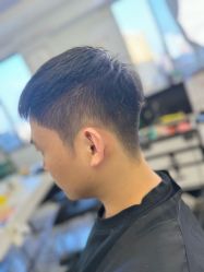 -镁连社·美联社