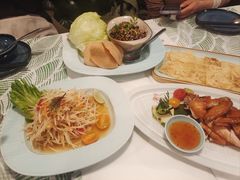 -蕉叶·泰国歌舞风情(世贸店)