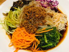 -山楂树融合菜餐厅