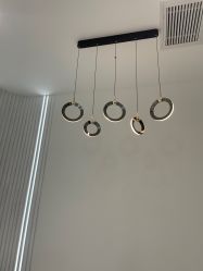 -AYO SALON
