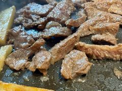 -香猪坊韩国烤肉专属门店(魏公村店)