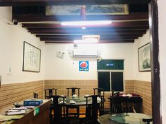 大堂-南门园饭馆(鹏城店)