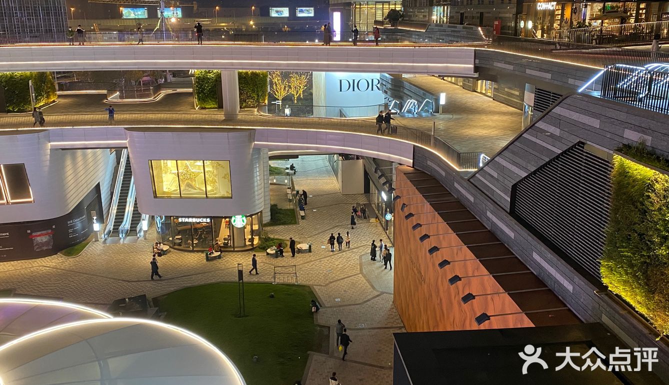 感觉是上海最好的shopping mall