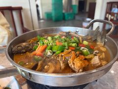 富春江野生杂鱼煲-小乡小镇·传承桐庐土菜·老板亲自烧的菜