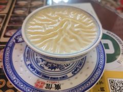 -广信牛奶甜品世家(台东店)