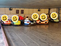 -顺德大良半月城游乐场