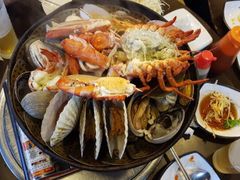 -BHC炸鸡(明洞总店)