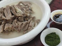泉水煮手把肉-内蒙古驻京办餐厅