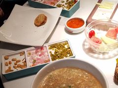 -荷塘秋月·本帮江浙菜(国权路店)