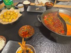 -鹿鸣山草本茶香火锅(园西路店)