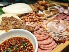 -最先生·烧烤·火锅·音乐聚会餐厅(大悦城店)