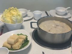 -煲王粤菜餐厅(中侨中心店)